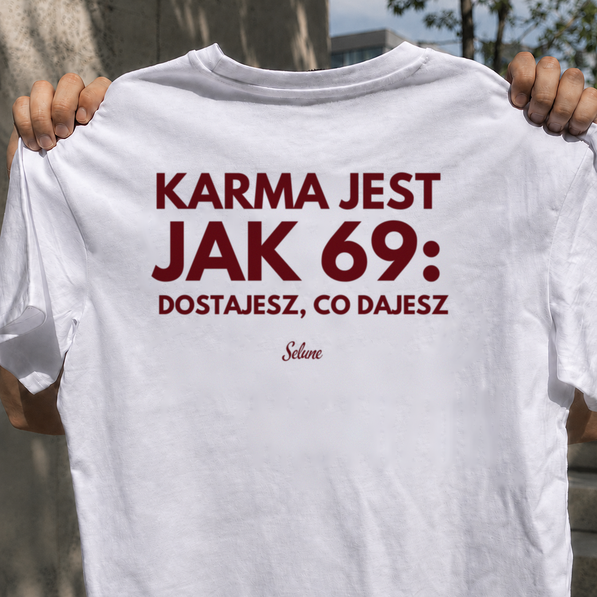 Karma Biała